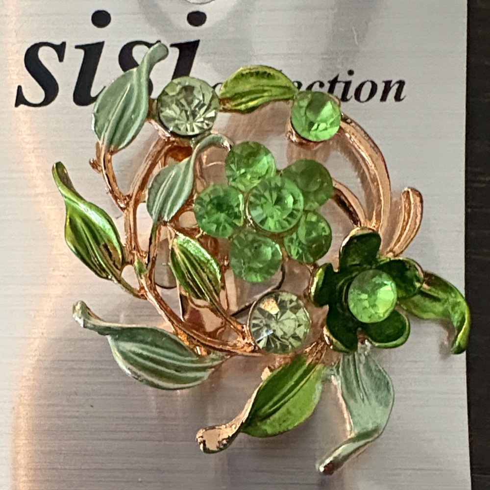 Green and Gold Floral Brooch